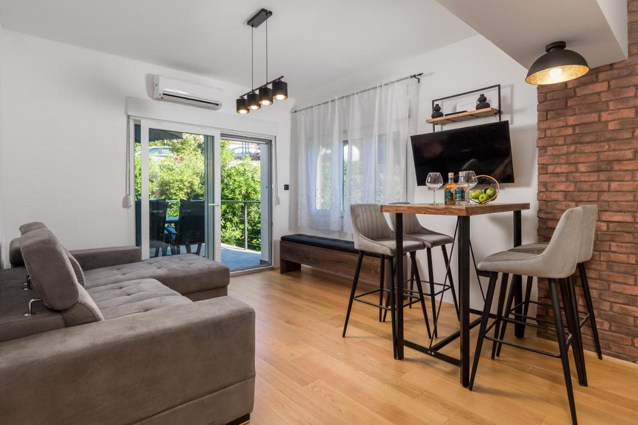 Zid Apartman Opatija Exterior photo